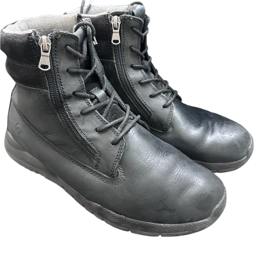 Anodyne Black Leather Lace-Up Boots 8W
Men’s